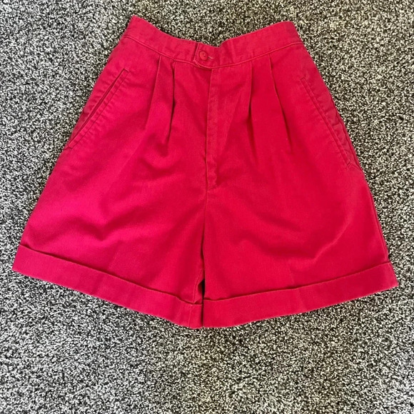 diversity sport Pants - Vintage Red Pleated Front Diversity Women’s Shorts 6 Petite 90s high waisted